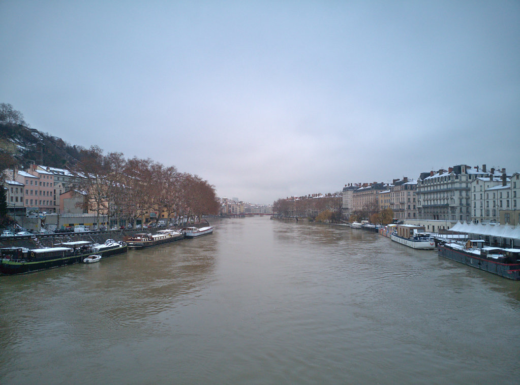 Saône côté nord du pont Kitchener-Marchand